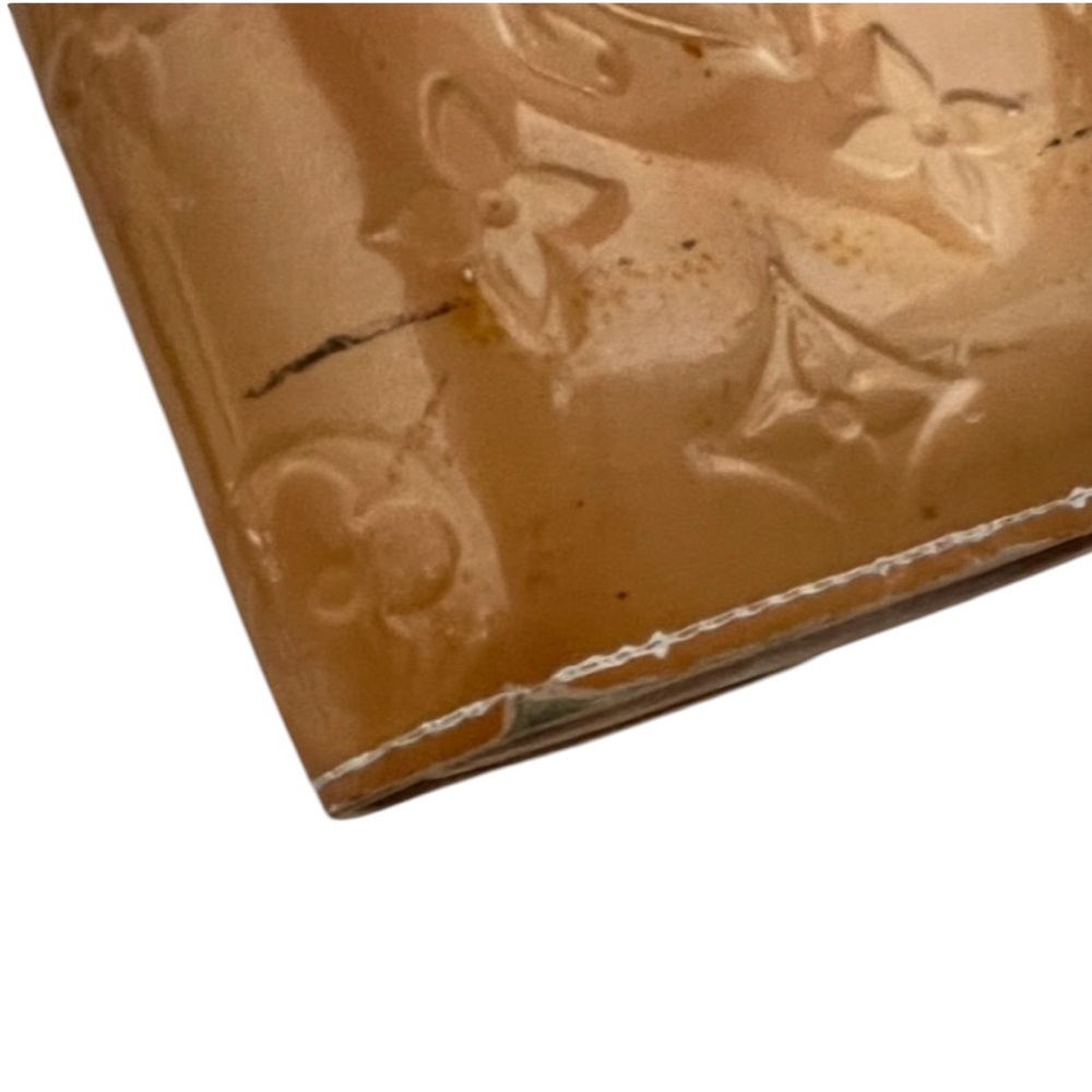 Authentic Louis Vuitton Monogram Vernis Sarah Wallet - Picture 8 of 11